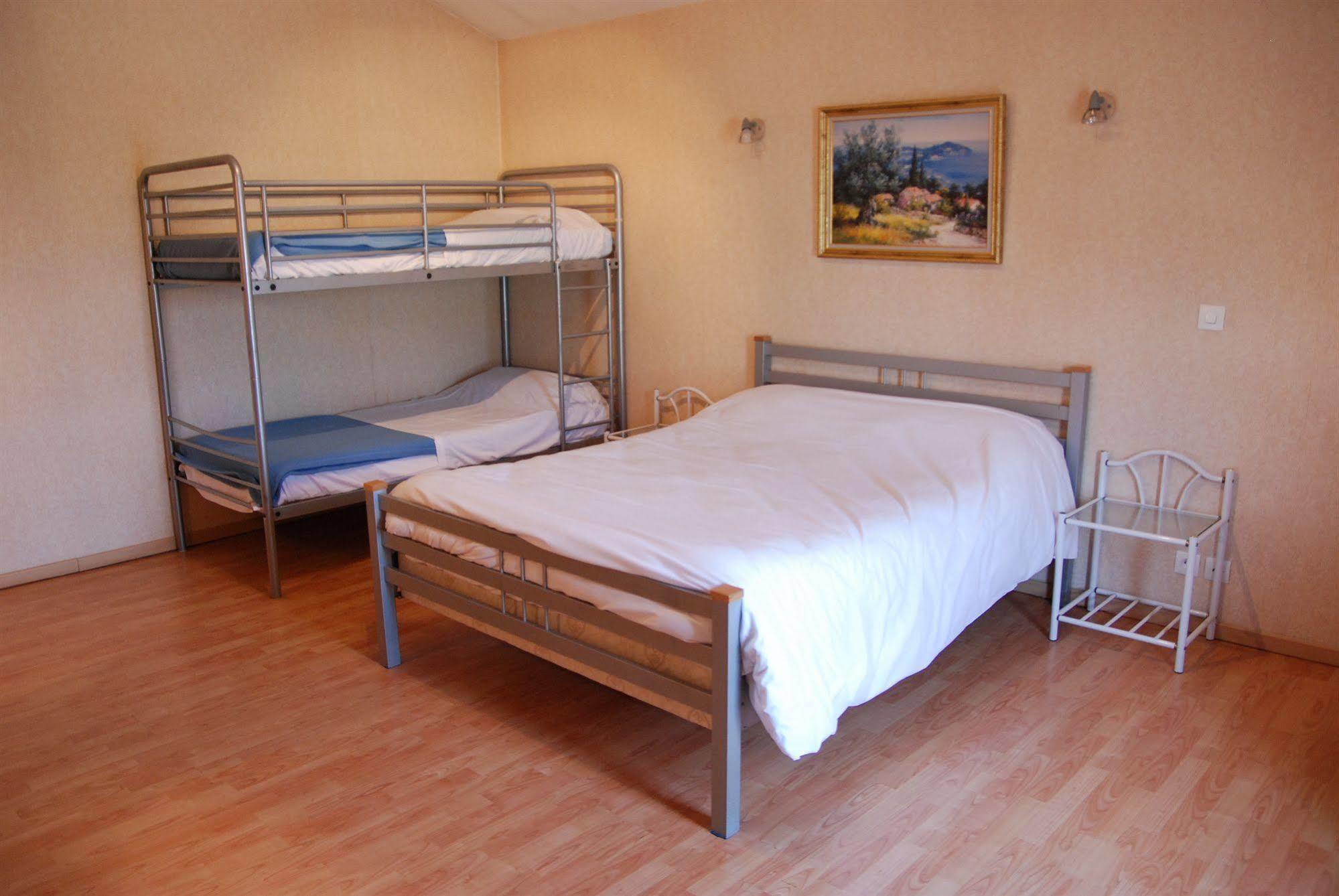 Fasthotel Chambery Luaran gambar